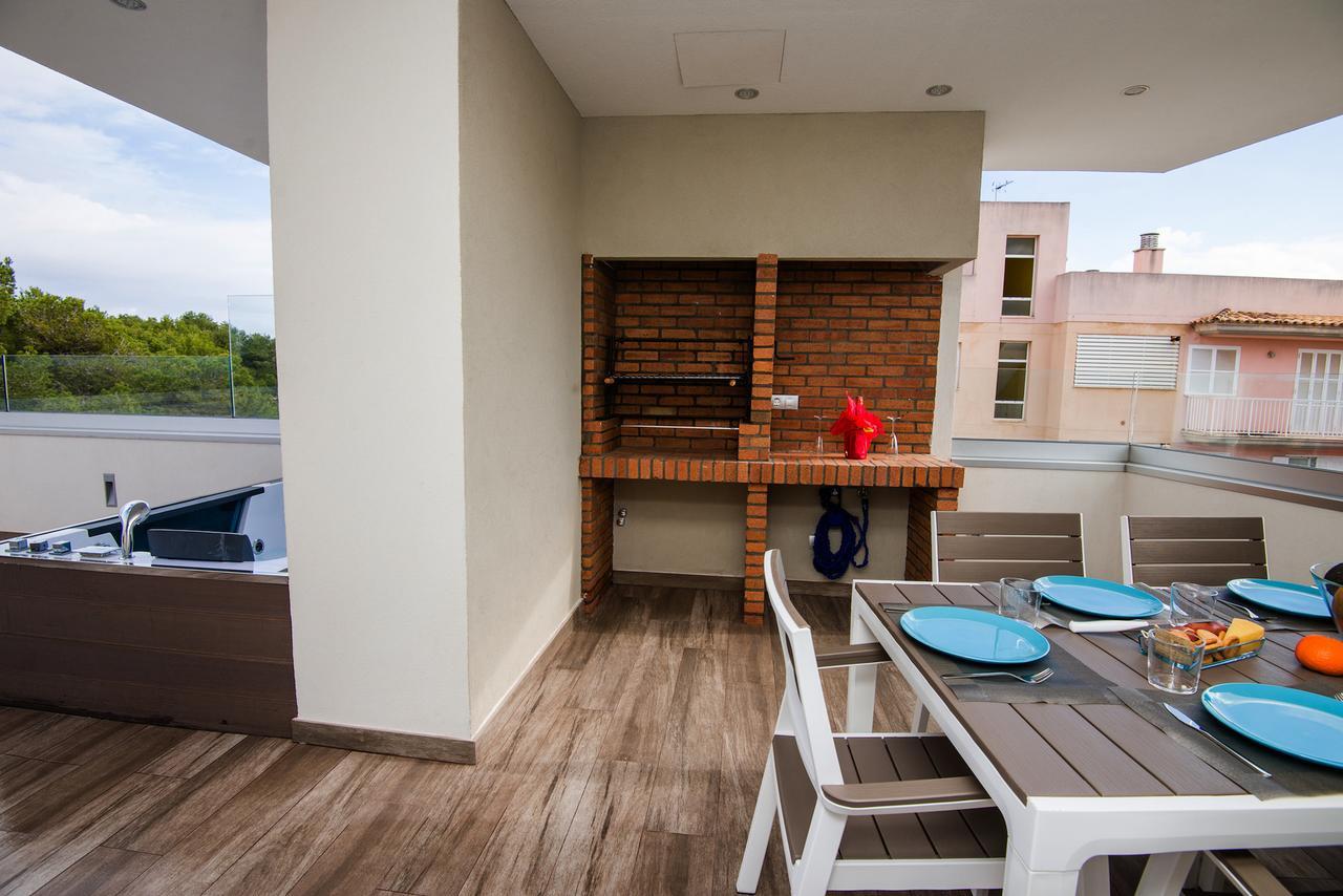 Nieves Villa *